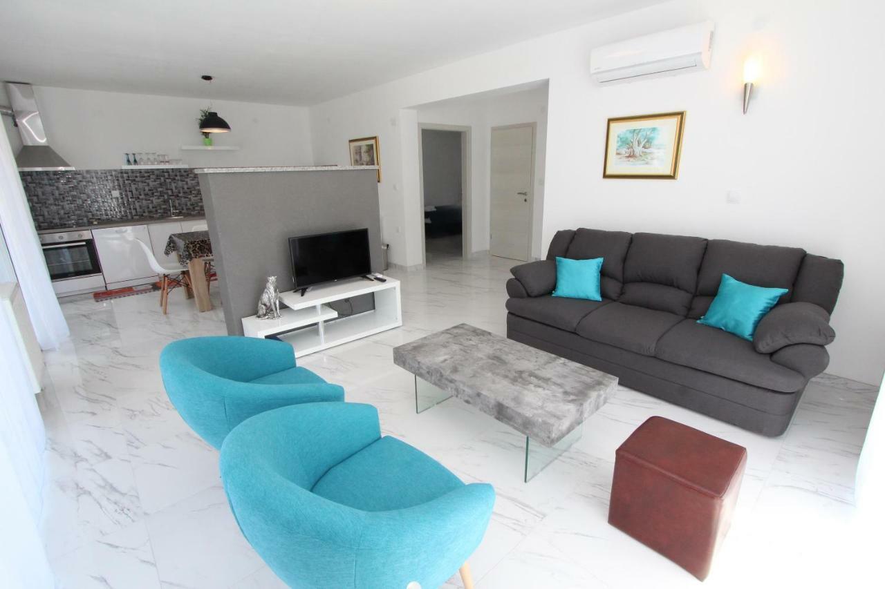 רוביני Apartment Karlo 2 מראה חיצוני תמונה